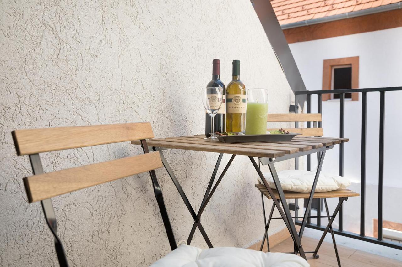 Veszprem, Modern Center Flat Apartment *